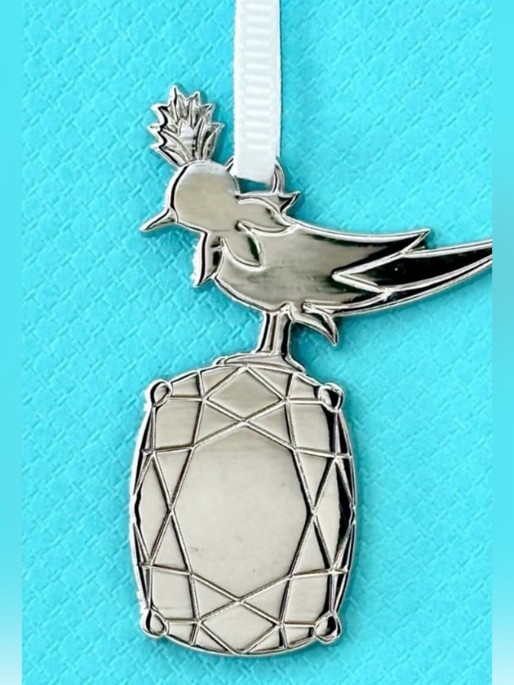Tiffany & Co. 2024 Bird on a Rock Christmas Ornament /Charm with gift box